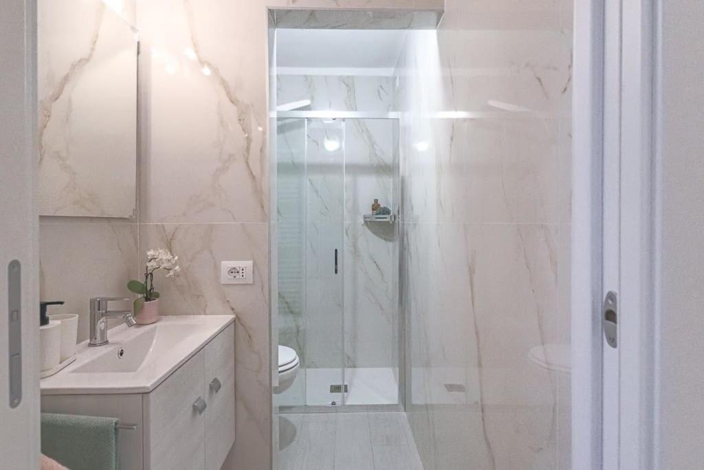 New Private Apt In Como A-C Self Check-In Εξωτερικό φωτογραφία